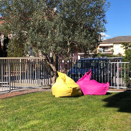 Family Garden Apartment Riva del Garda Exterior foto