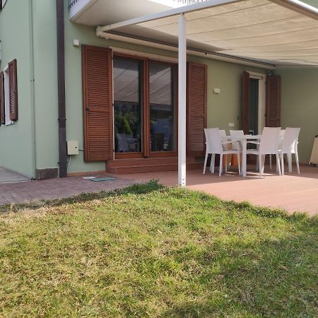 Family Garden Apartment Riva del Garda Exterior foto